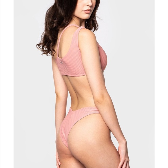 Black Bough pink bikini - Picture 3 of 5